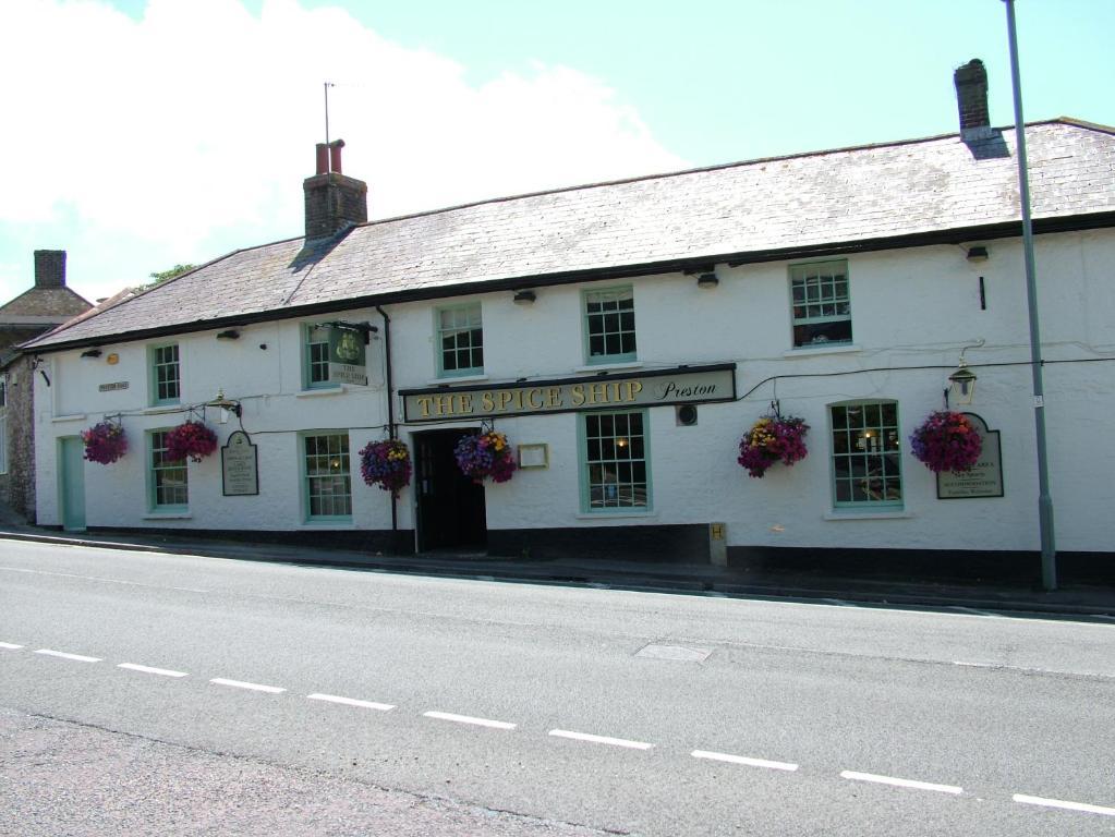 The Spice Ship Inn